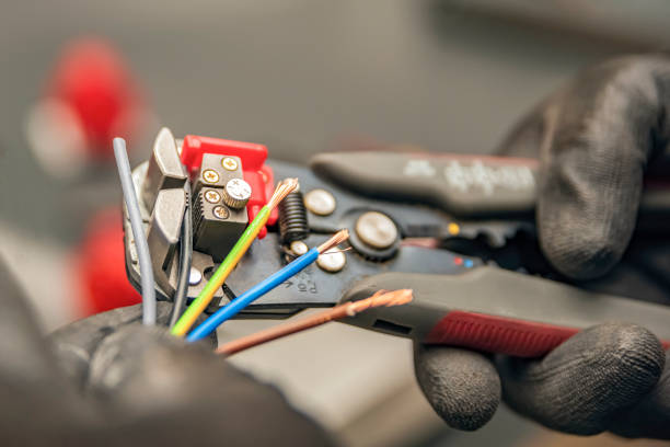 Best Emergency Electrical Repair  in North El Monte, CA